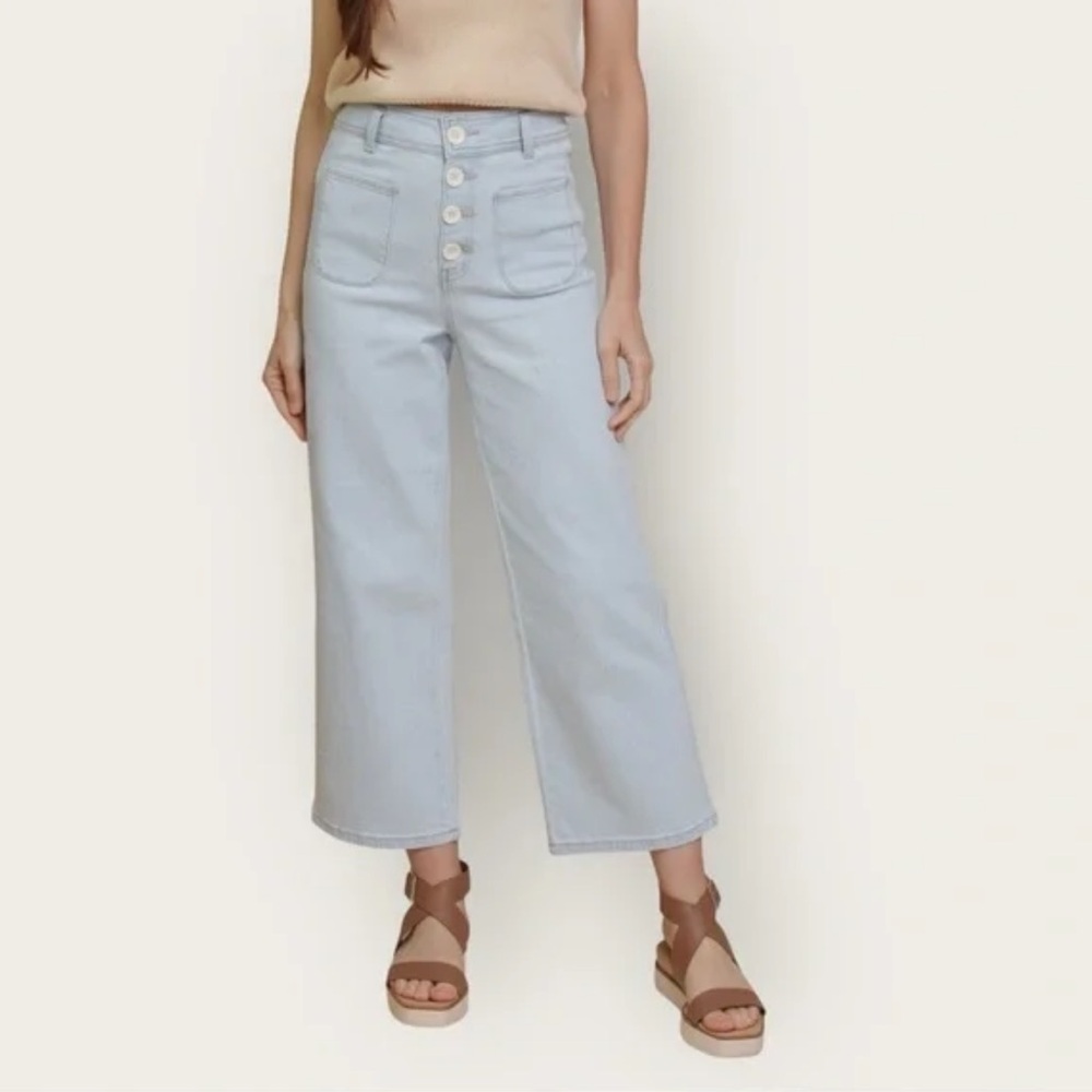 Miou Muse Cropped Light Wash Jeans Size Small